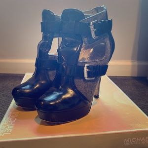 Michael Kors Sophia Platform